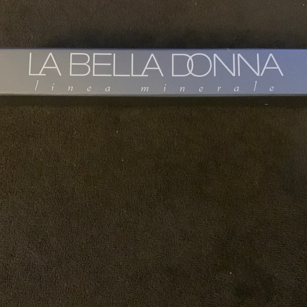 La Bella Donna lined Minerals Lip in Seduction